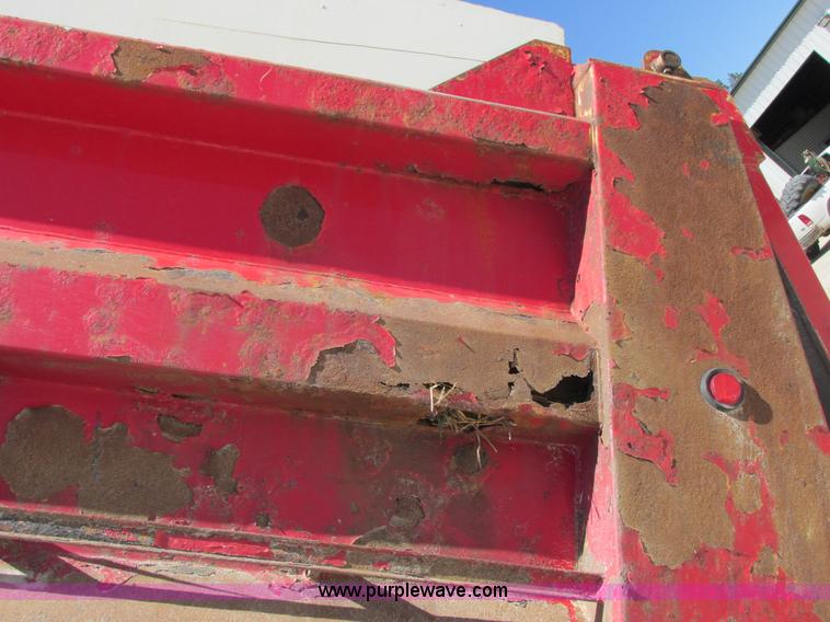 image for item E7263 Wheeler dump bed