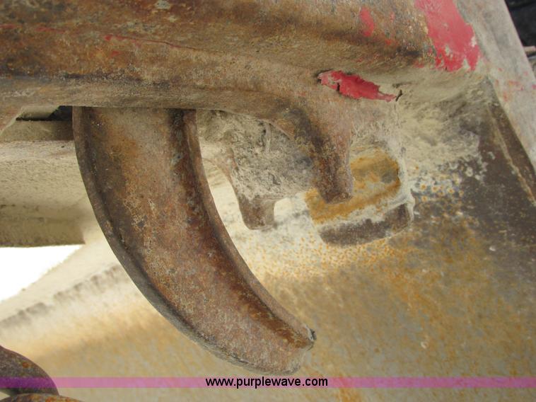 image for item E7263 Wheeler dump bed