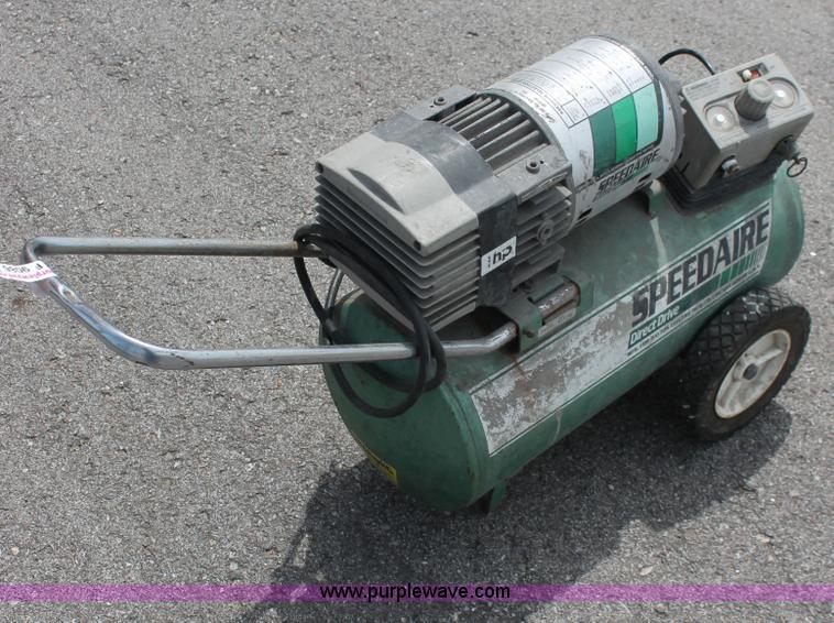 image for item F9086 Speedaire air compressor