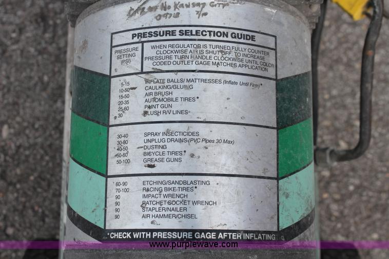 image for item F9086 Speedaire air compressor