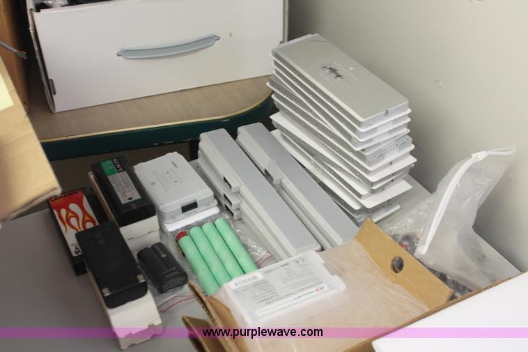 image for item F9146 (100) assorted laptop computers