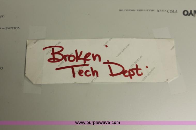 image for item F9147 (13) assorted projectors