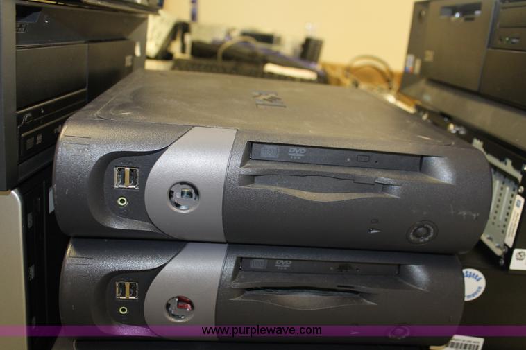 image for item F9148 (75) assorted computer towers