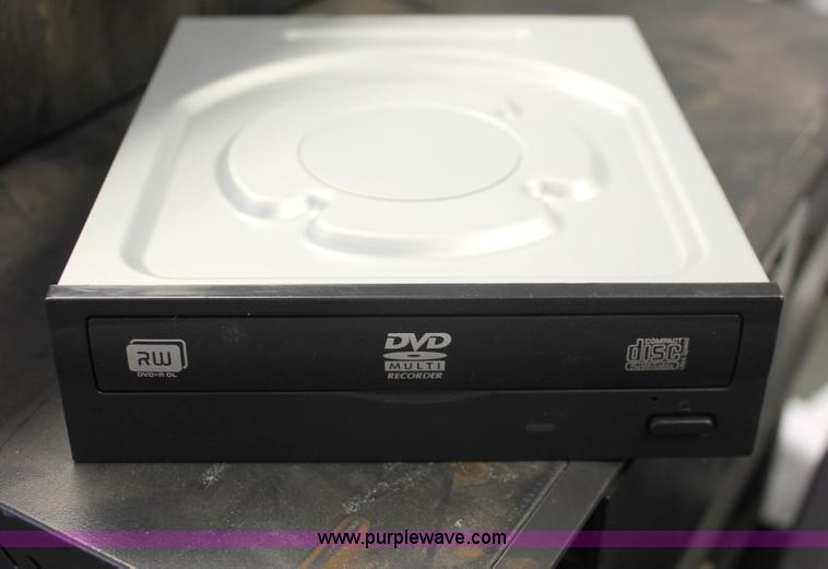 image for item F9150 Assorted zip, DVD, and disc drives