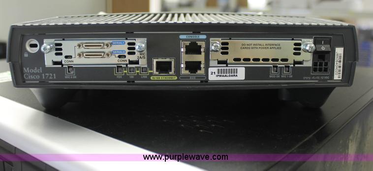 image for item F9151 (9) Cisco 1700 series routers
