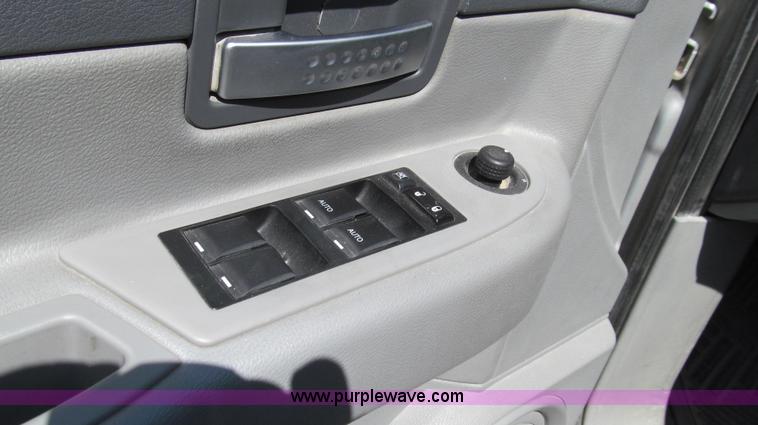 image for item G2006 2008 Dodge Durango SLT SUV
