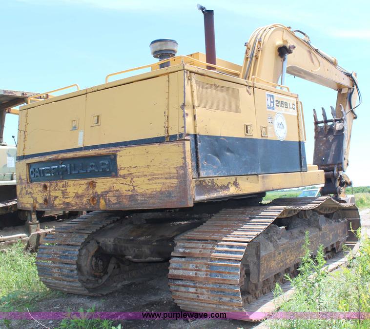 image for item G5124 1985 Caterpillar 215B LC excavator