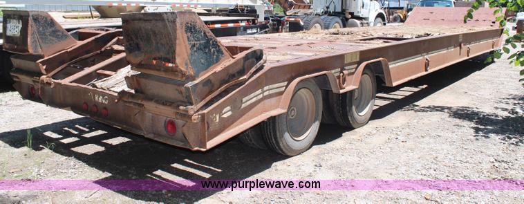 image for item G5162 1989 Trail King TK-70 RGP lowboy trailer