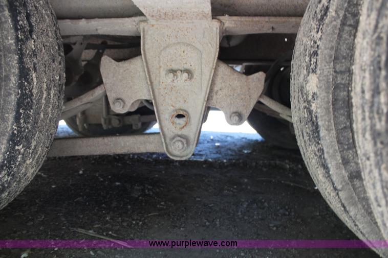 image for item G5162 1989 Trail King TK-70 RGP lowboy trailer