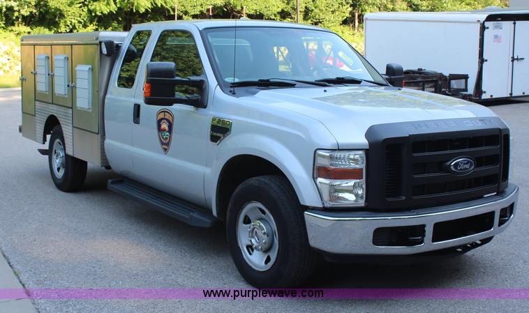 image for item G5182 2008 Ford F250 Super Duty XL SuperCab pickup truck