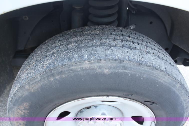 image for item G5182 2008 Ford F250 Super Duty XL SuperCab pickup truck