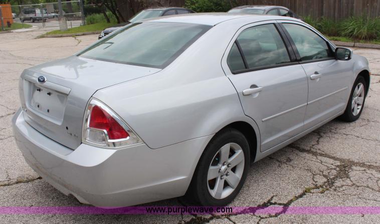 image for item G5185 2006 Ford Fusion SE