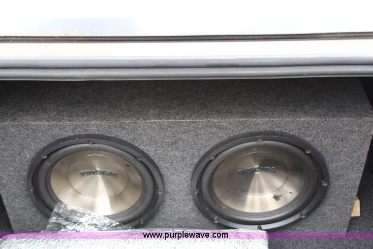 image for item G5185 2006 Ford Fusion SE