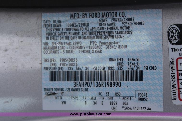 image for item G5185 2006 Ford Fusion SE