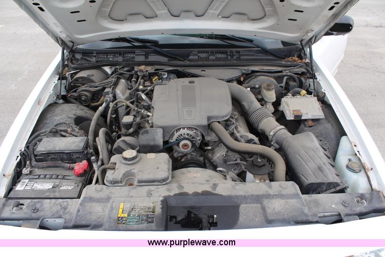 image for item G5187 2005 Ford Crown Victoria