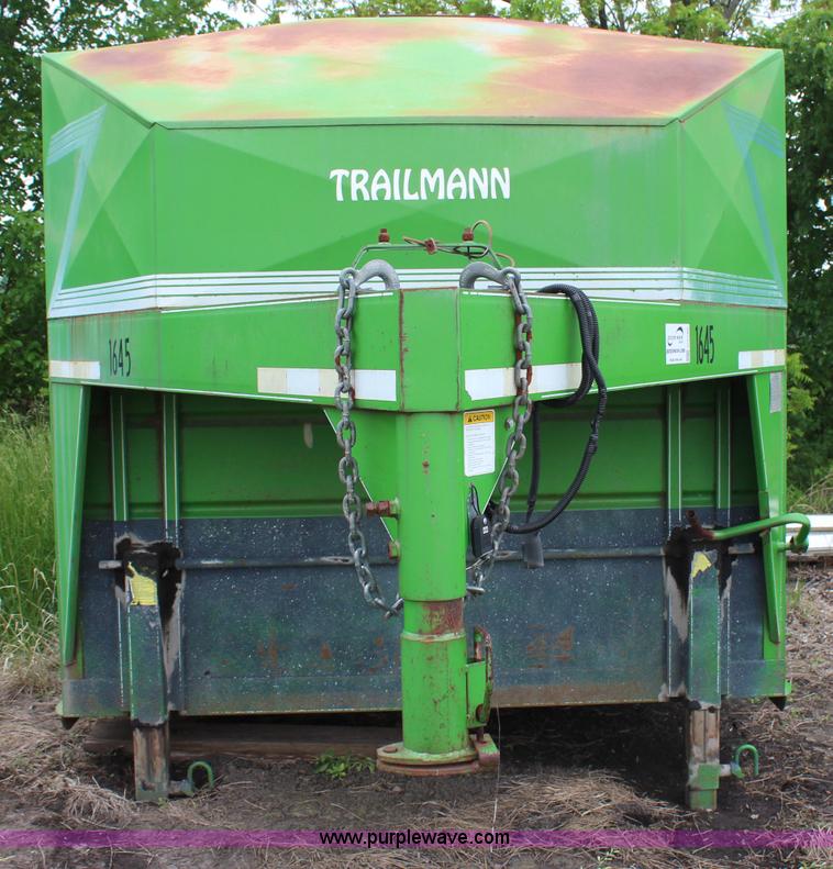 image for item G5190 1996 Trailmann gooseneck recycle trailer