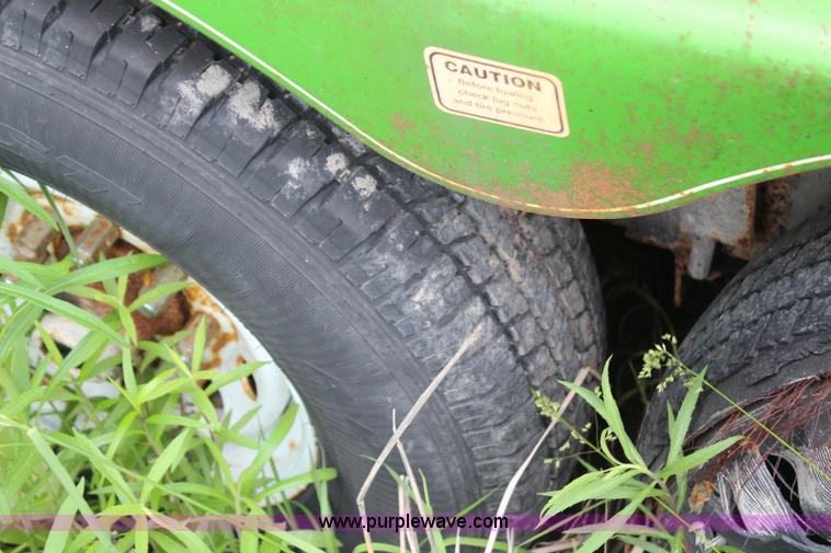 image for item G5190 1996 Trailmann gooseneck recycle trailer