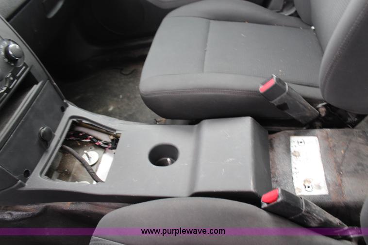 image for item G5232 2008 Dodge Charger SE