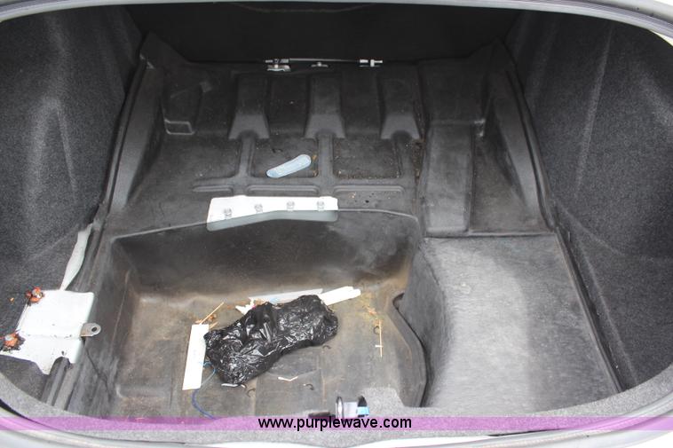 image for item G5232 2008 Dodge Charger SE