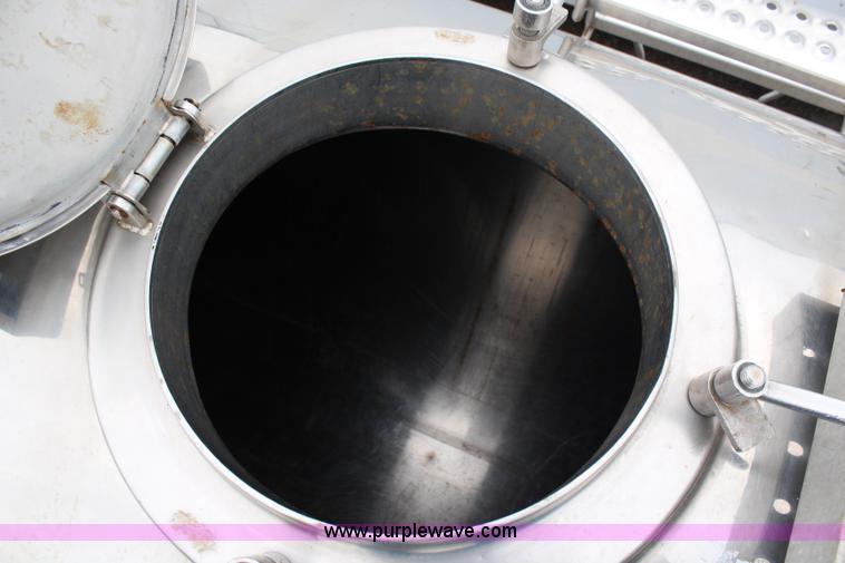 image for item G5233 1982 Walker stainless steel tanker trailer