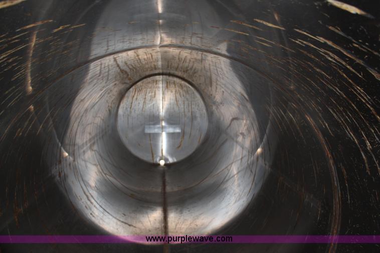 image for item G5233 1982 Walker stainless steel tanker trailer