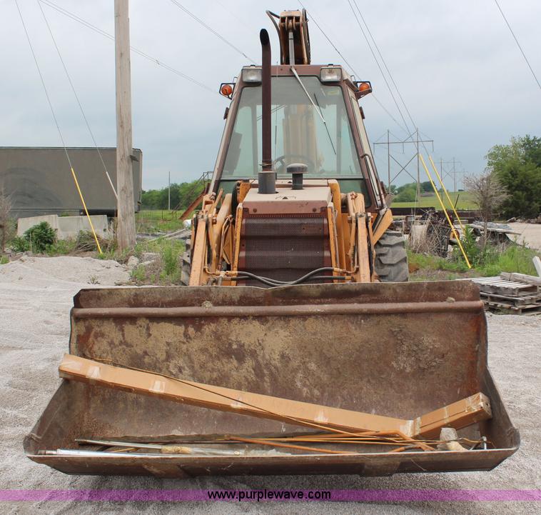 image for item G5238 Case 580 Super E backhoe