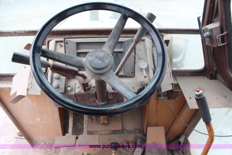 image for item G5238 Case 580 Super E backhoe