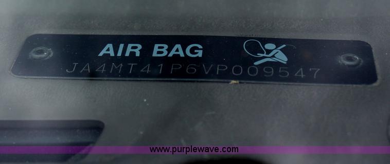 image for item G5242 1997 Mitsubishi Montero Sport XLS