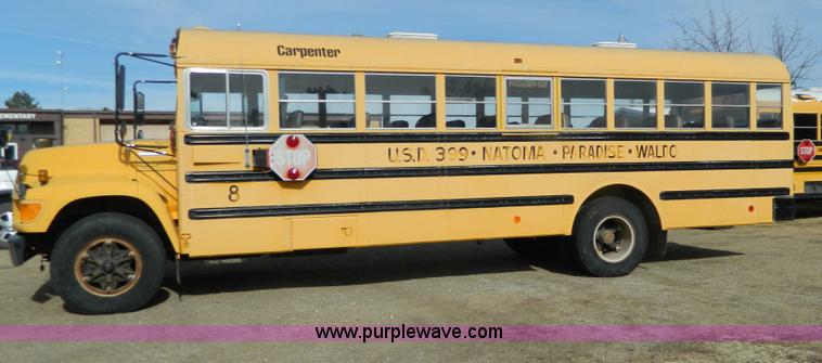 image for item G7679 1996 Ford carpenter bus