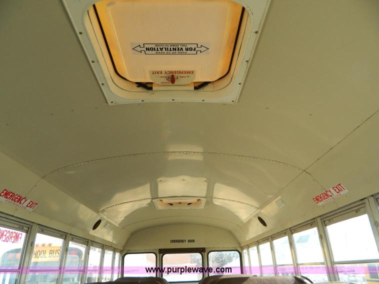 image for item G7679 1996 Ford carpenter bus