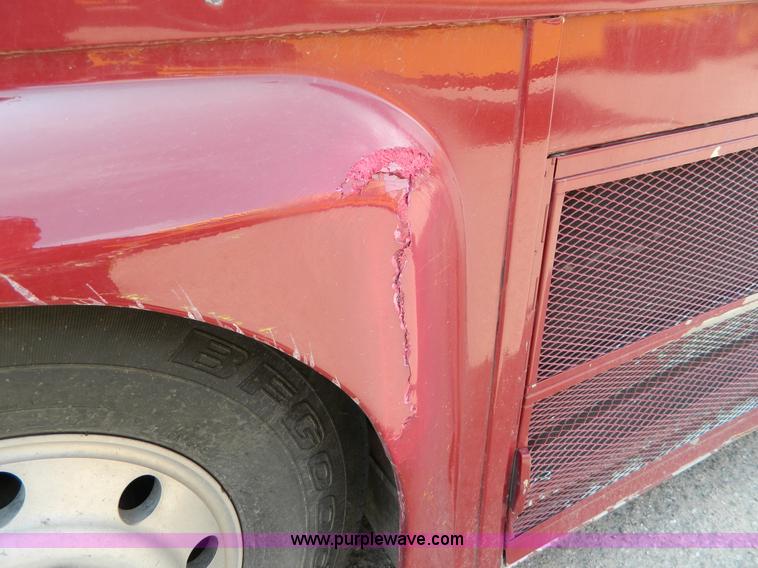 image for item G7873 1987 MCI MC-9 bus