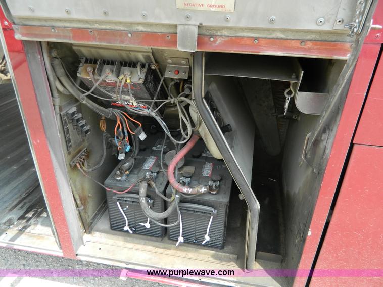 image for item G7873 1987 MCI MC-9 bus