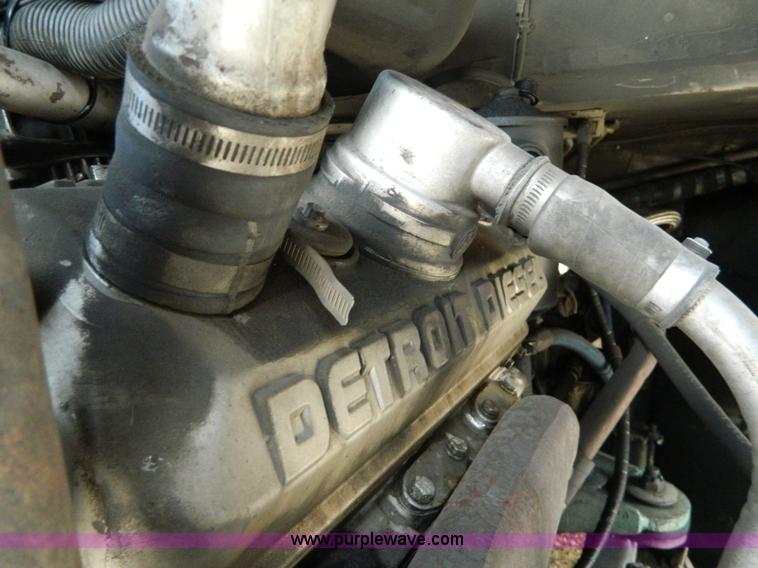 image for item G7873 1987 MCI MC-9 bus