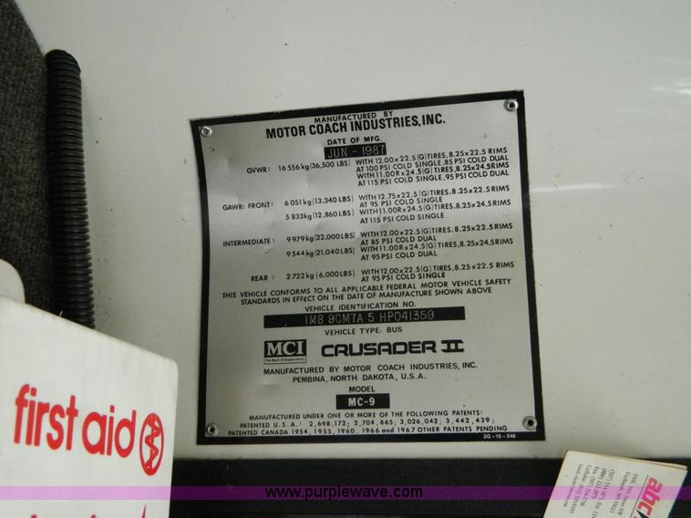 image for item G7873 1987 MCI MC-9 bus