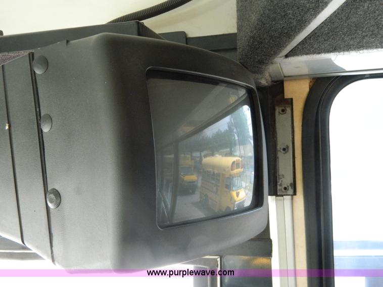 image for item G7873 1987 MCI MC-9 bus