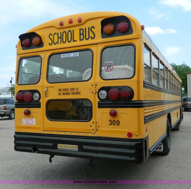 image for item G7874 1991 Blue Bird TC2000 bus