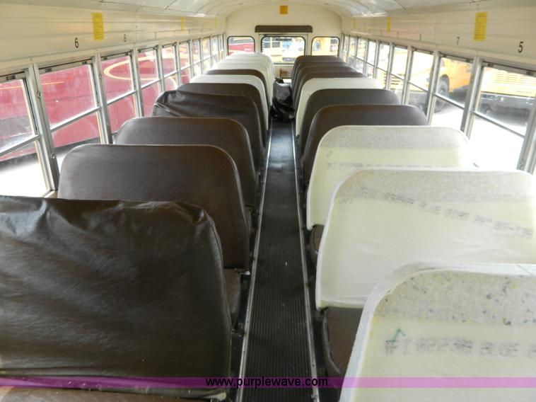 image for item G7874 1991 Blue Bird TC2000 bus