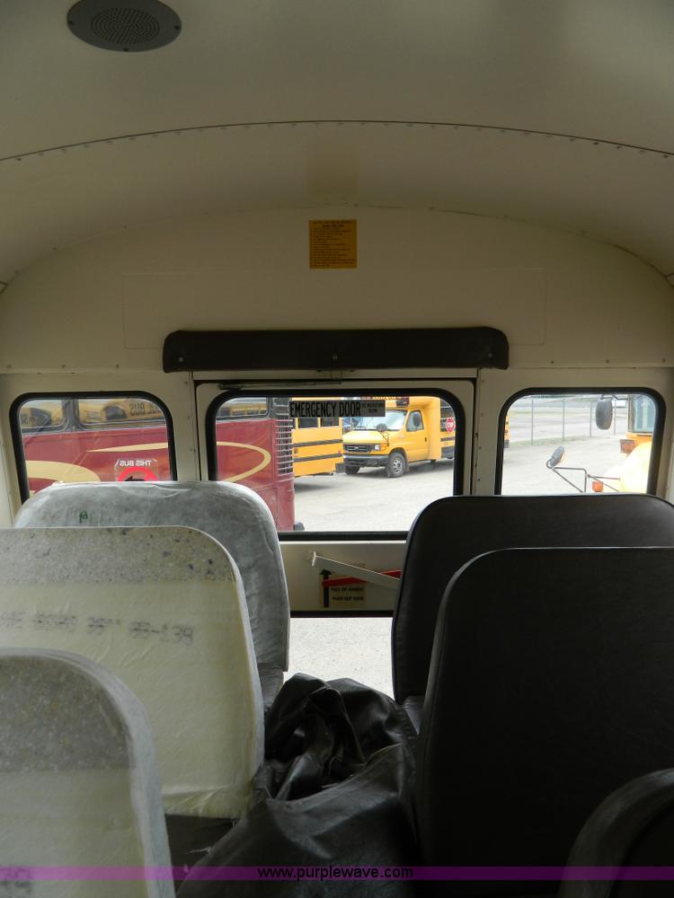 image for item G7874 1991 Blue Bird TC2000 bus