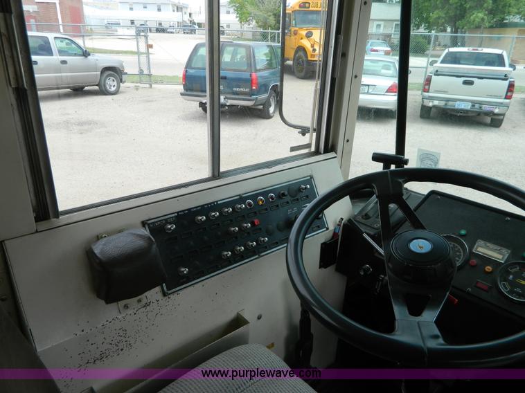 image for item G7874 1991 Blue Bird TC2000 bus