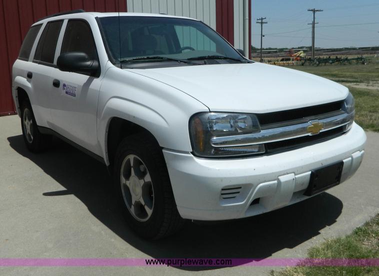 image for item G7882 2008 Chevrolet Trailblazer LS SUV