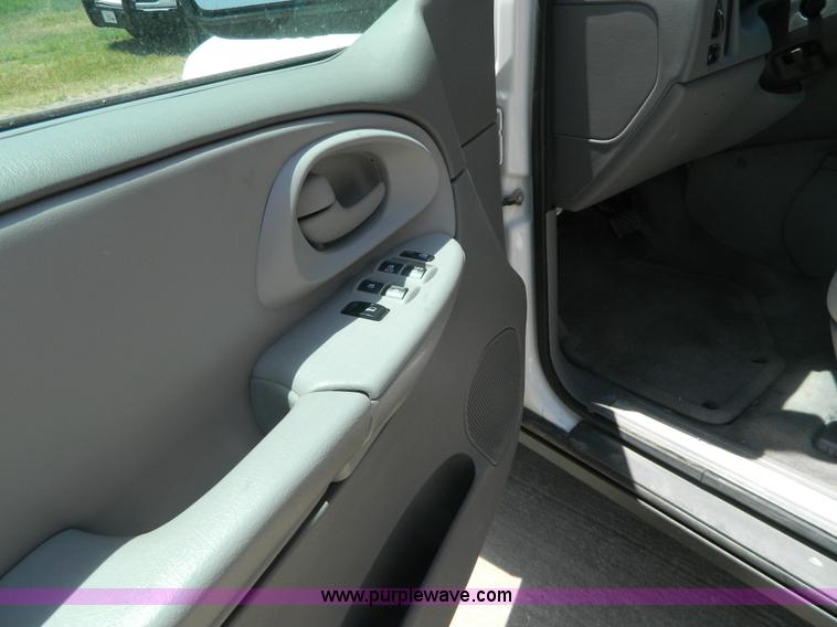 image for item G7882 2008 Chevrolet Trailblazer LS SUV