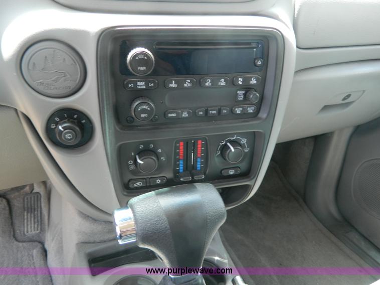 image for item G7882 2008 Chevrolet Trailblazer LS SUV