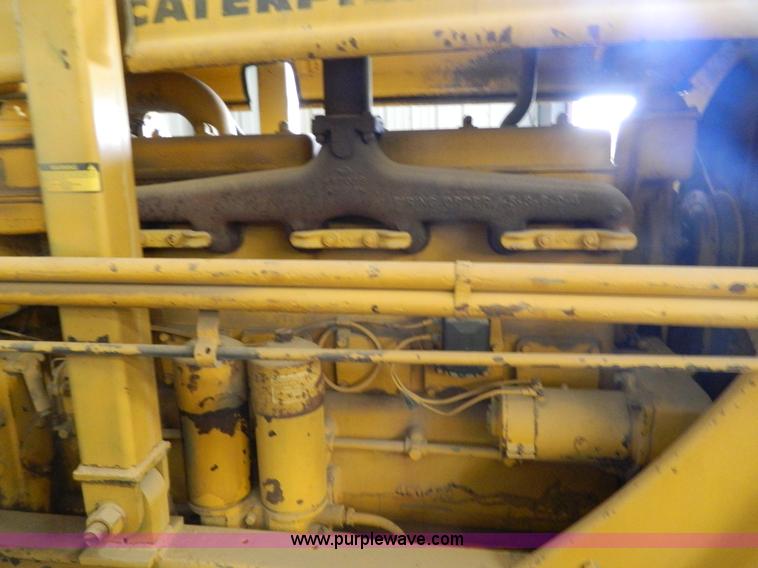 image for item G7885 1952 Caterpillar D6 dozer