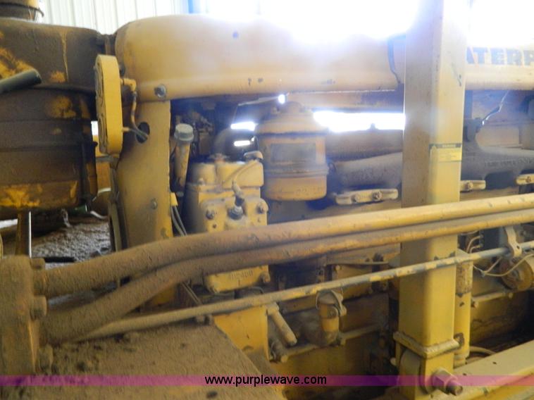image for item G7885 1952 Caterpillar D6 dozer