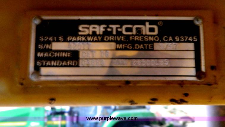 image for item G7885 1952 Caterpillar D6 dozer