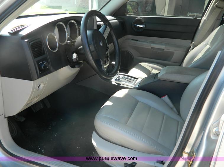 image for item G7886 2006 Dodge Charger R/T