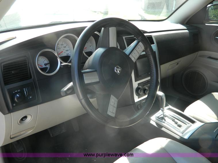 image for item G7886 2006 Dodge Charger R/T