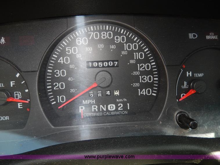 image for item H3051 2003 Ford Crown Victoria Police Interceptor