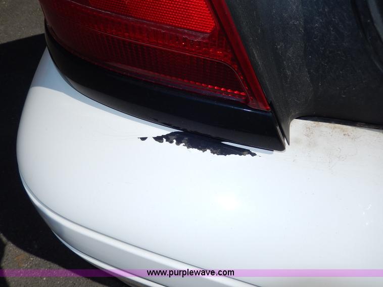 image for item H3051 2003 Ford Crown Victoria Police Interceptor