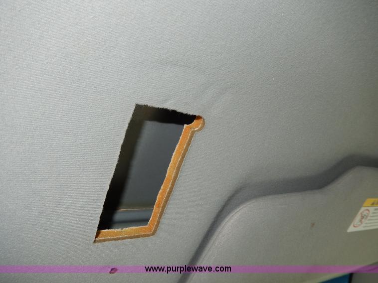 image for item H3051 2003 Ford Crown Victoria Police Interceptor